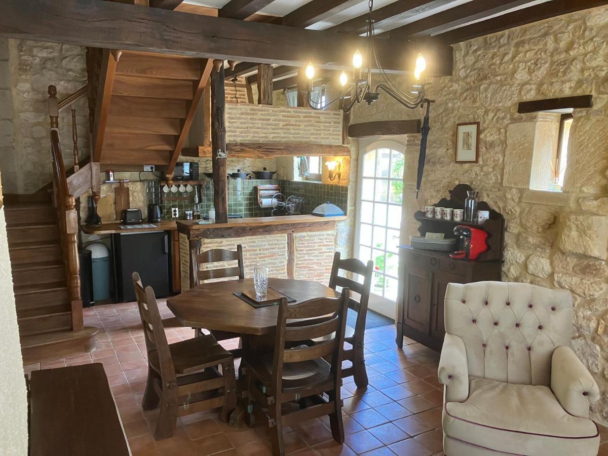Le Petit Chateau - Adults Only Property Le Bugue Buitenkant foto